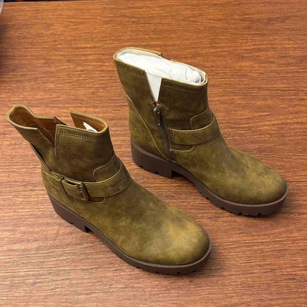 Zodiac Woman's Miller 2 Ankle Boots In Bear Brown Size 8.5 NWOT